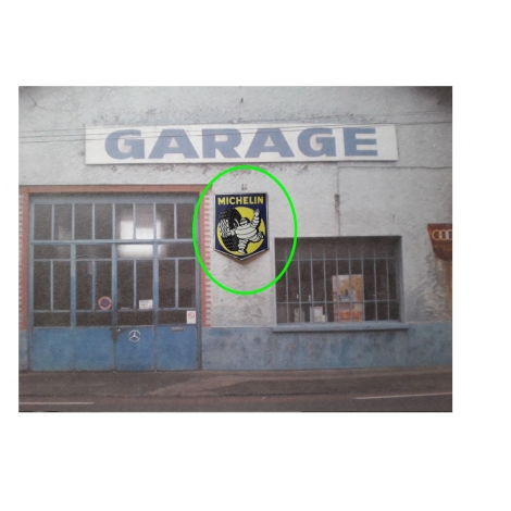 Repro de plaque émaillée " Michelin Bibendum avec gros pneu" 1/43,5 - 1/87