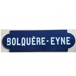 Repro de la plaque de la gare de Bolquère-Eyne desservie par le train jaune