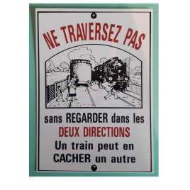 Carte postale Ne traversez pas Emaillerie du Dauphiné, noir et blanc