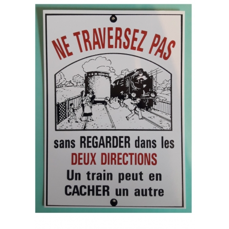 Carte postale Ne traversez pas Emaillerie du Dauphiné, noir et blanc