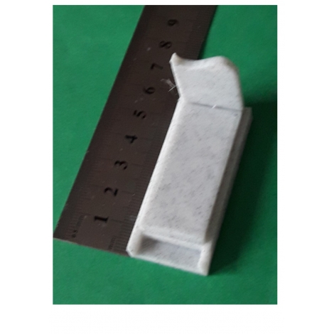 Pierre tombale n° 4 échelle zéro